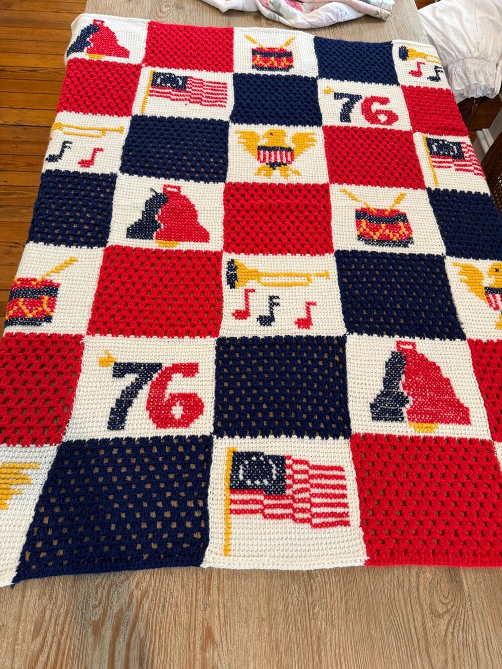 Amazing Vintage Patriotic Granny Square Afghan Throw Blanket 1976 Bi Centennial